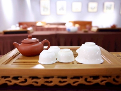 千萬別做兼職茶藝師，女人學(xué)茶藝好嗎？