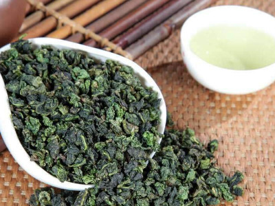 鐵觀音的泡法，水溫100°C最佳第一泡不能喝