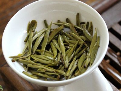 白毫銀針放幾年最好，白毫銀針什么年份最好？