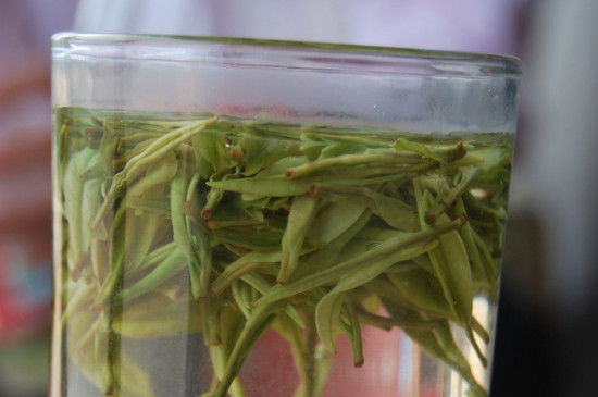 白茶的年份是怎么區(qū)分，如何辨別白茶年份