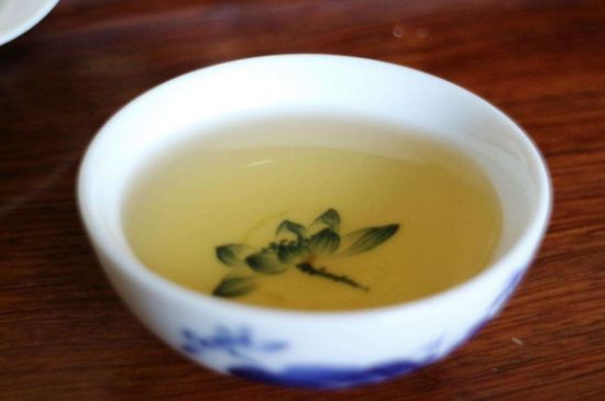 茉莉香精茶的鑒別方法，茉莉茶加香精怎樣識(shí)別？