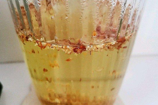 濕氣重可以喝桂花茶嗎，有濕氣的人能喝桂花茶嗎？