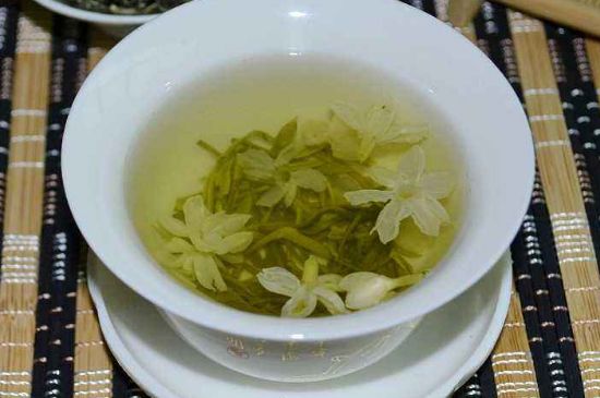 碧潭飄雪是什么檔次的茶，碧潭飄雪屬于什么檔次？