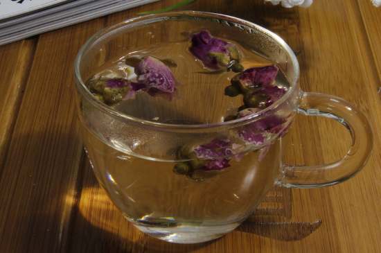 怎么判斷玫瑰花茶好不好，玫瑰花茶怎么樣鑒別