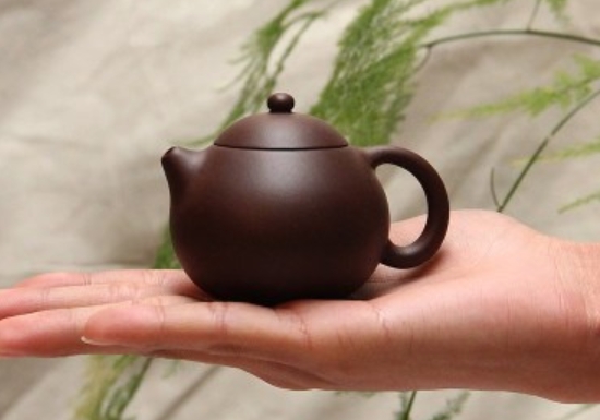 宜興紫砂壺四大經(jīng)典壺型叫什么，傳統(tǒng)紫砂四大名壺介紹