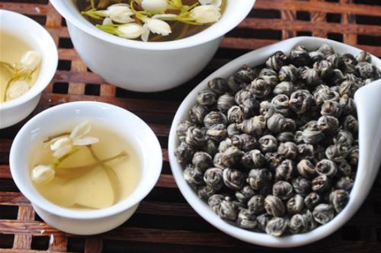 茉莉龍珠一次泡幾顆，茉莉龍珠一一杯放幾顆