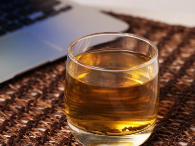 女孩喝茉莉茶的好處，茉莉花茶女生喝好嗎？