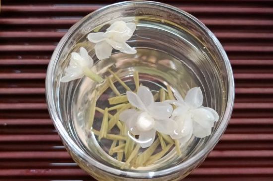 茉莉泡水禁忌，喝茉莉茶葉有什么禁忌