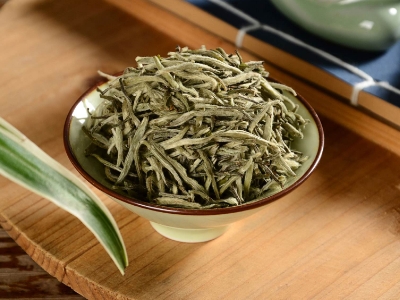 白茶煮好還是泡好喝，老白茶是泡還是煮？