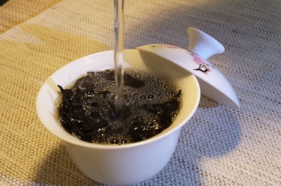 大紅袍茶葉好嗎？大紅袍被譽(yù)為“茶中之王”！