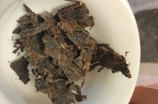 一天什么時候喝黑茶最好，喝黑茶一天最佳時間和季節(jié)