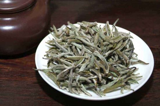 什么人不能喝白茶，白茶不宜什么人喝？