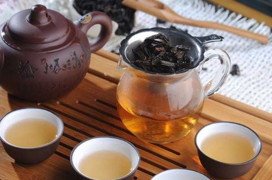 母樹大紅袍給誰喝了，為什么母樹大紅袍叫三棵六株？