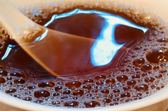 大紅袍煙熏味是好茶嗎，能不能喝對人體有壞處嗎