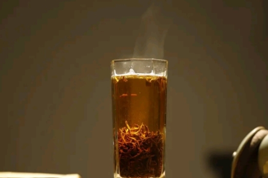 一天3杯紅茶抗癌，常飲紅茶對身體有好處！