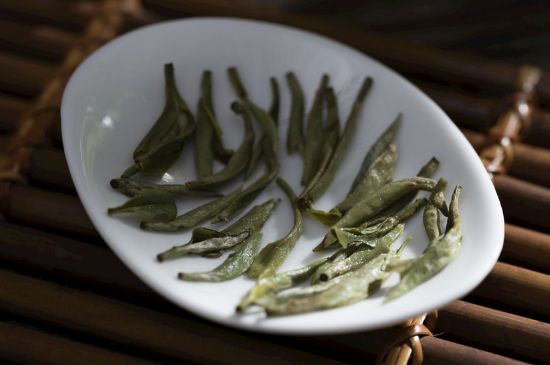 新白毫銀針和老白毫銀針的區(qū)別，新老白毫銀針的品質特征